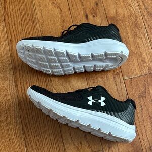 Under Armour boys Black and White Athletic Shoes. Great condition!